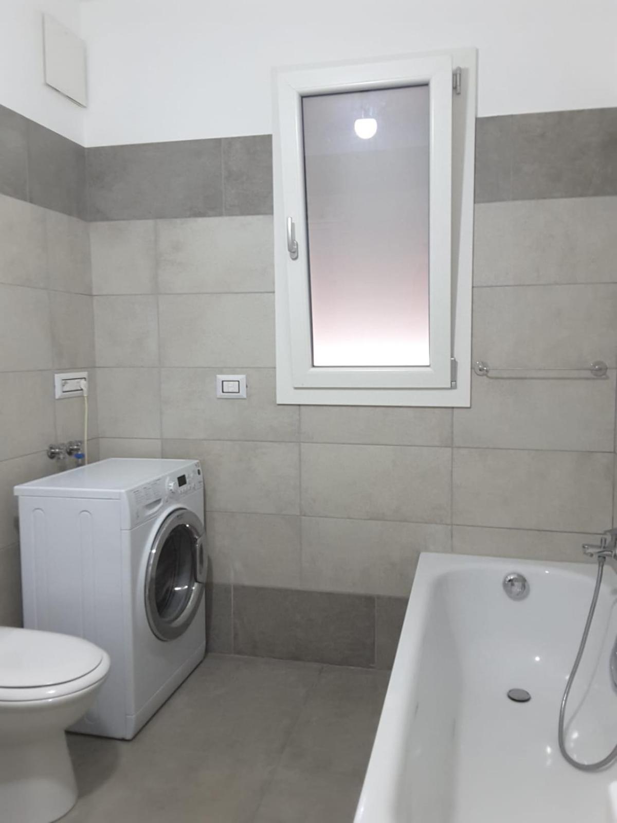 Lucrece Holiday Apartment Турин Экстерьер фото