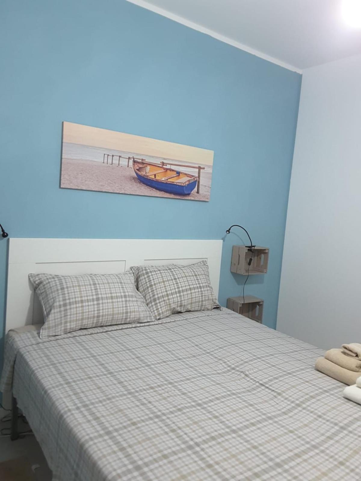 Lucrece Holiday Apartment Турин Экстерьер фото