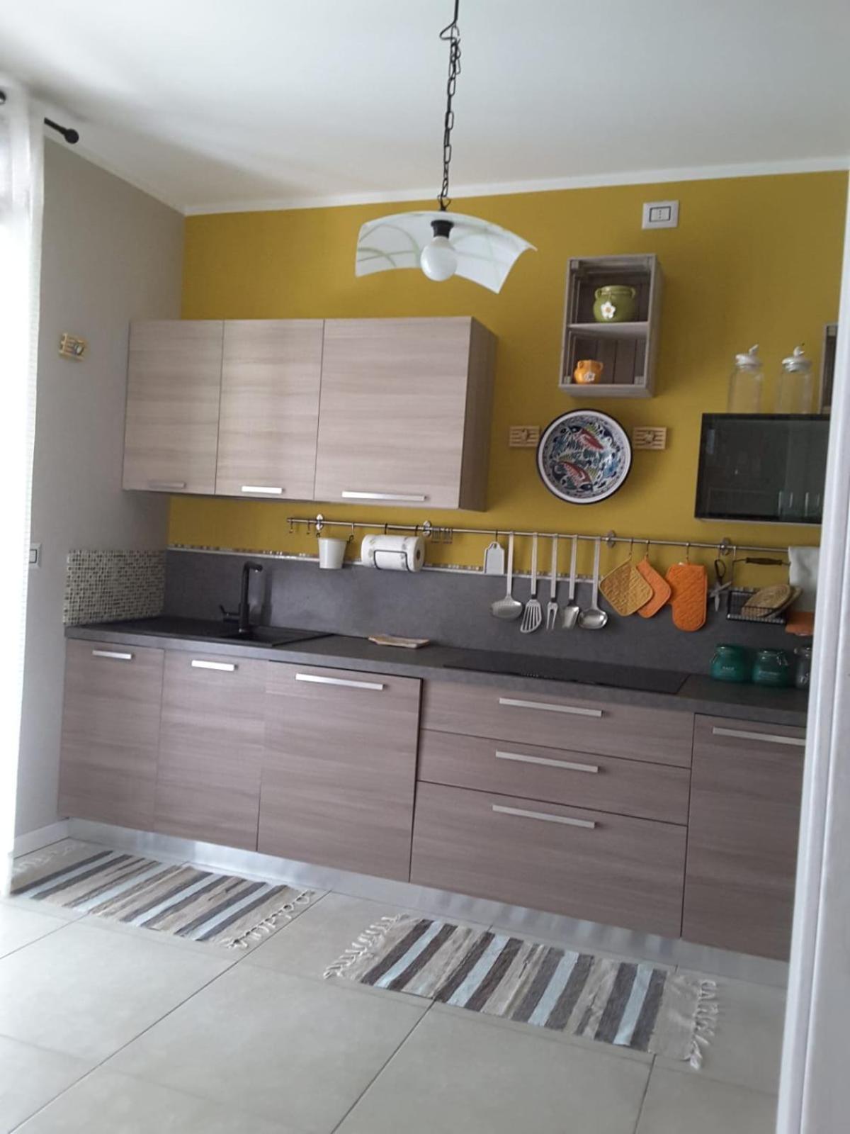 Lucrece Holiday Apartment Турин Экстерьер фото